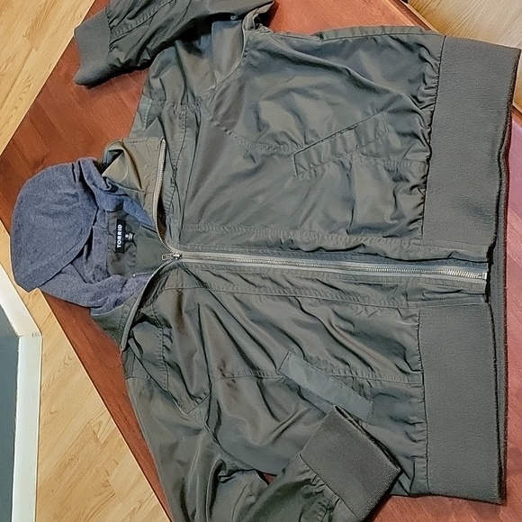 Torrid Green Light bomber jacket - Picture 2 of 5